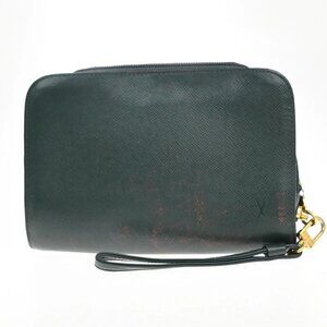 LOUIS VUITTON LV Logo BAIKAL Clutch Hand Bag Taiga Leather Epicea M30184 02EE828